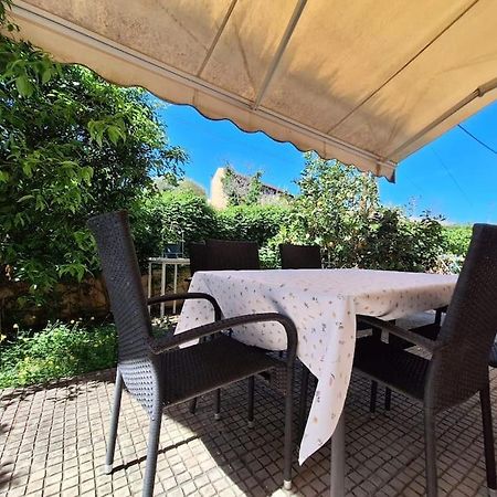شقة Family House Corfu  المظهر الخارجي الصورة